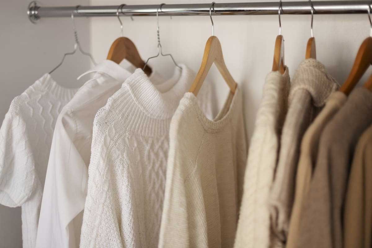 Como montar um guarda-roupa alinhado às principais tendências