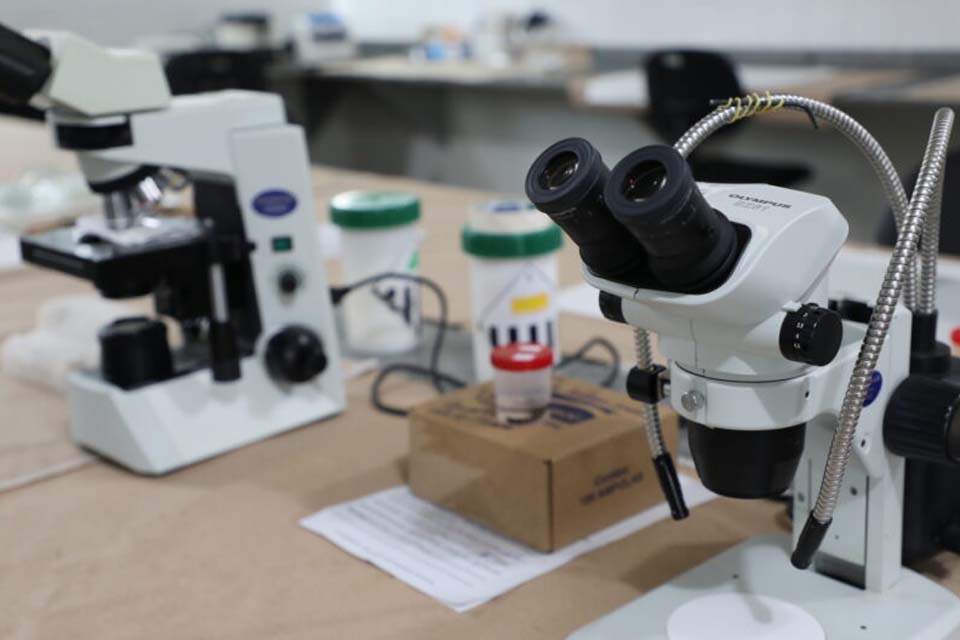 Lacen Rondônia desenvolve trabalhos de laboratório de saúde pública de média e alta complexidade no Estado