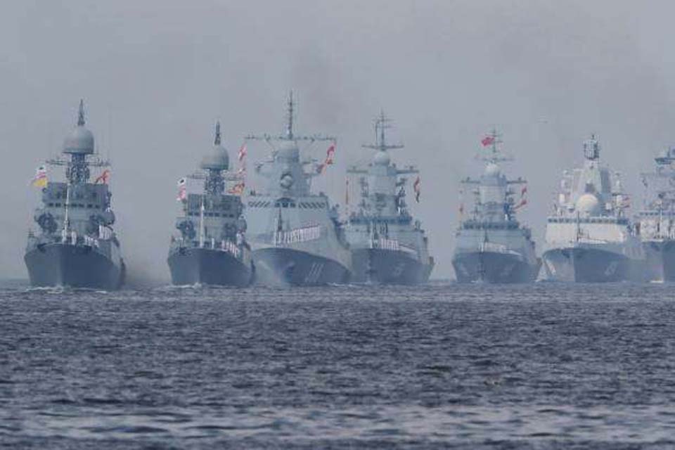 Rússia e Venezuela assinam acordo de cooperação naval