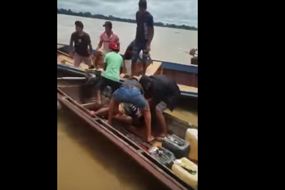 Boliviano é executado com 15 tiros e colegas prometem vingança contra brasileiros