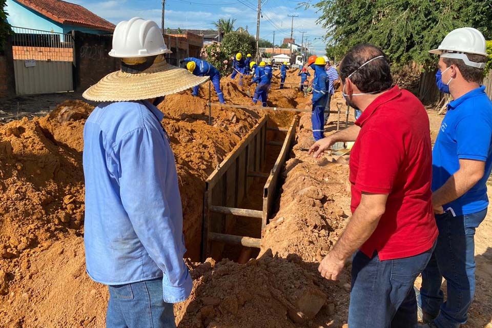 Deputado Laerte Gomes comprova que falta de fiscalização do DER em Ji-Paraná atrasa obras de saneamento