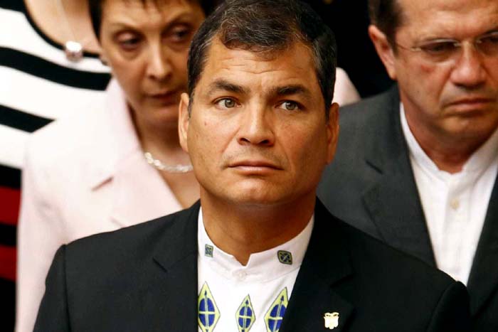 Interpol nega pedido de prisão de Rafael Correa