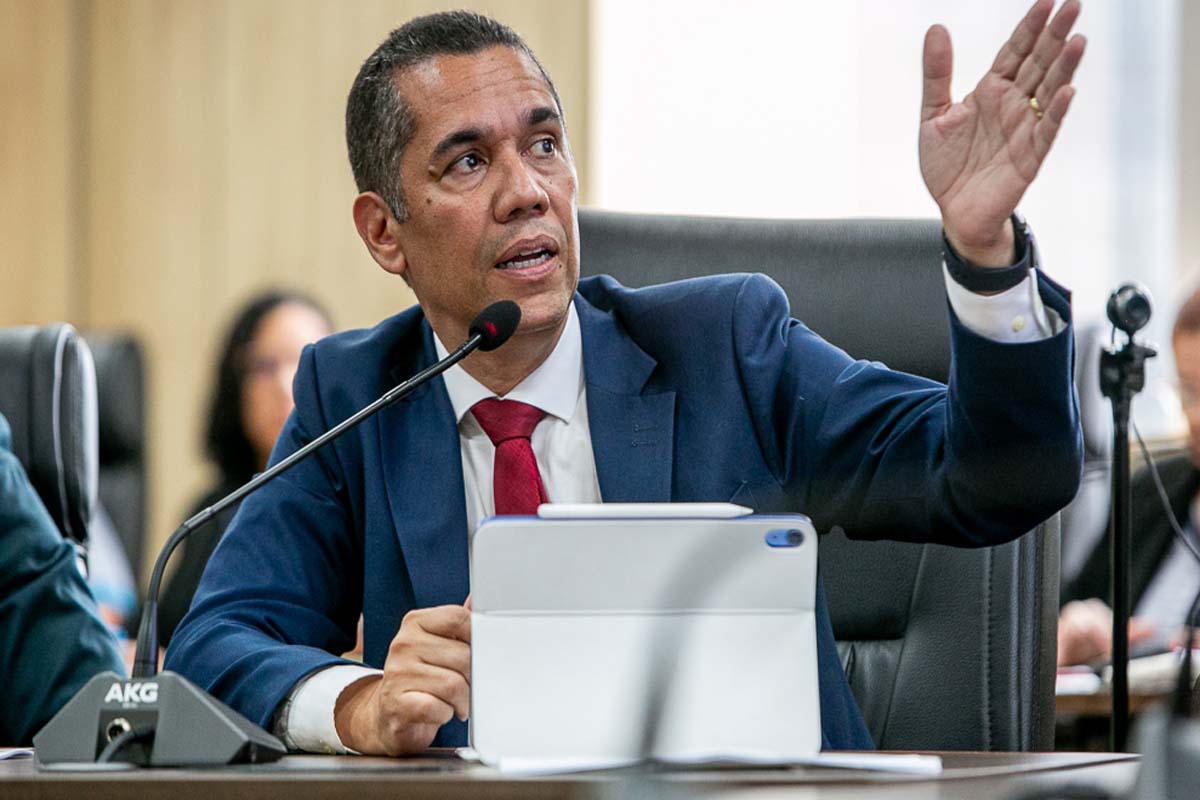  Luis Fernando destaca atuação na pandemia e defende responsabilidade com as contas públicas para cuidar das pessoas