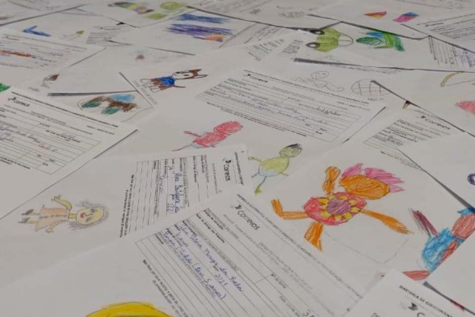 Servidores da Agevisa aderem ao projeto dos Correios para presentear crianças neste Natal