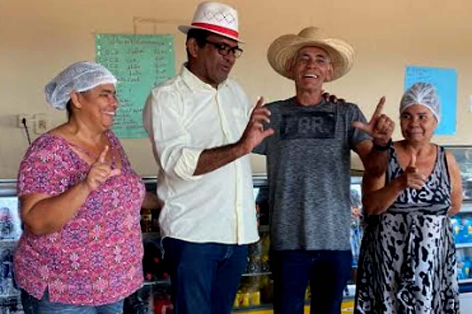 Pimenta de Rondônia reitera seu compromisso com a população em visita ao distrito Nova Mutum
