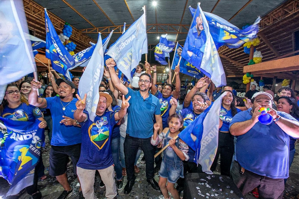 Anderson Pereira encerra campanha com milhares de apoiadores em Porto Velho