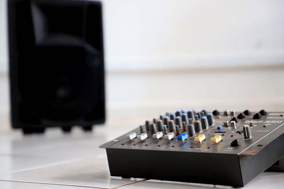 Fiscalização contra poluição sonora em Porto Velho acontece de forma contínua