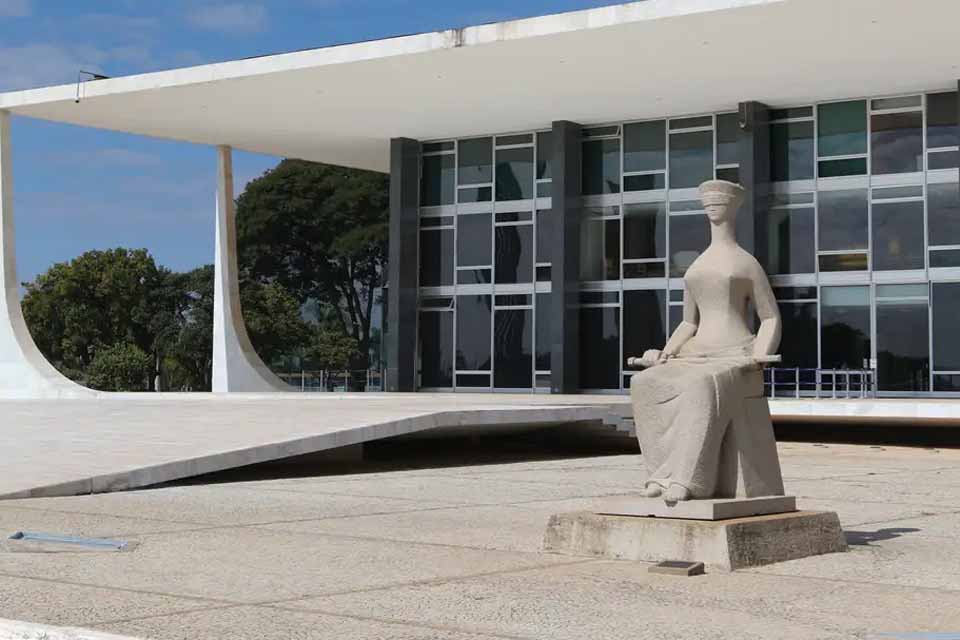 STF derruba norma de Rondônia que restringia cargos no Detran a servidores estáveis