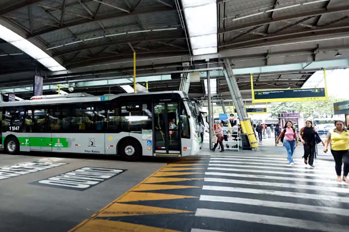 Operação combate infiltração do PCC no transporte público em São Paulo