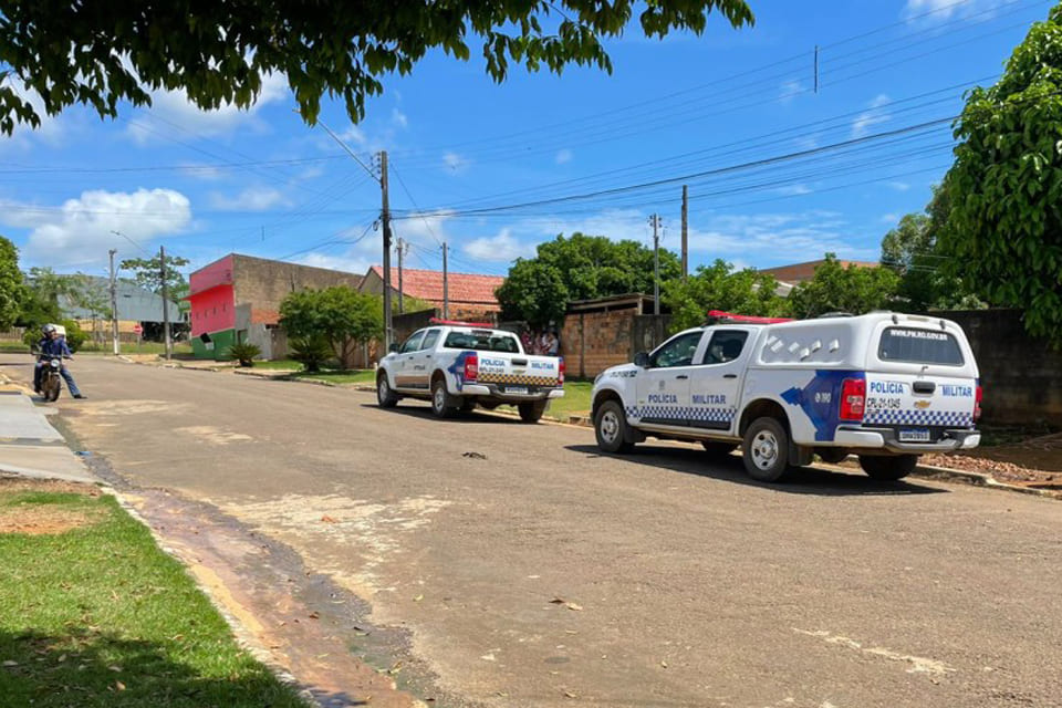 Pitbull é abatido após tentar atacar criança e matar vira-lata