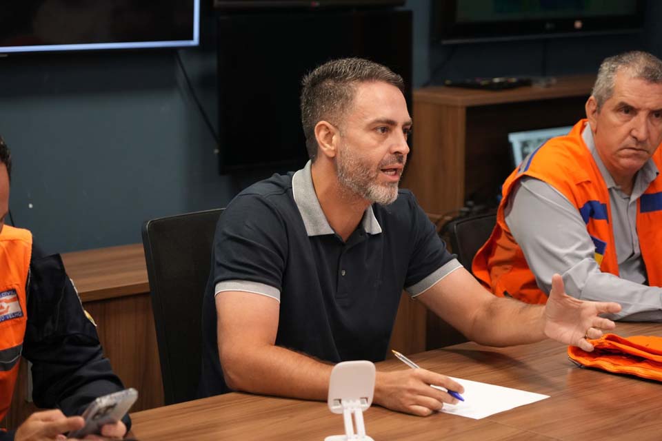 Prefeitura de Porto Velho mobiliza setor produtivo para reduzir impactos da cheia do rio Madeira 