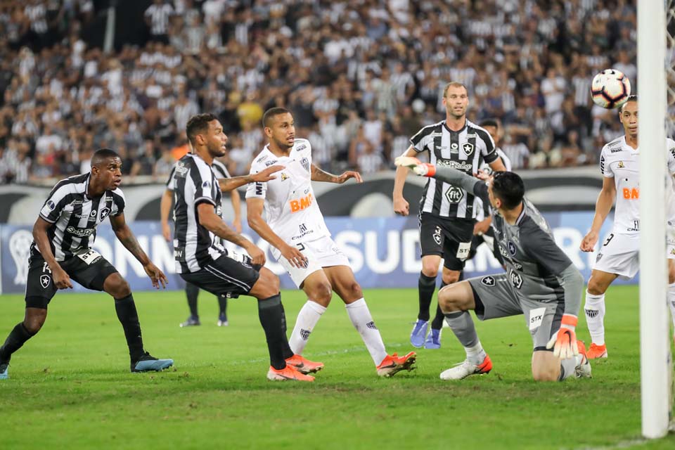 VÍDEO - Gol e Melhores Momentos de Botafogo 0 x 1 Atlético MG