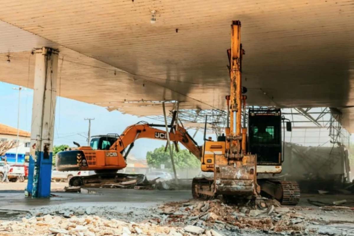 Parceria entre governo e prefeitura de Jaru dá início a construção de novo terminal rodoviário