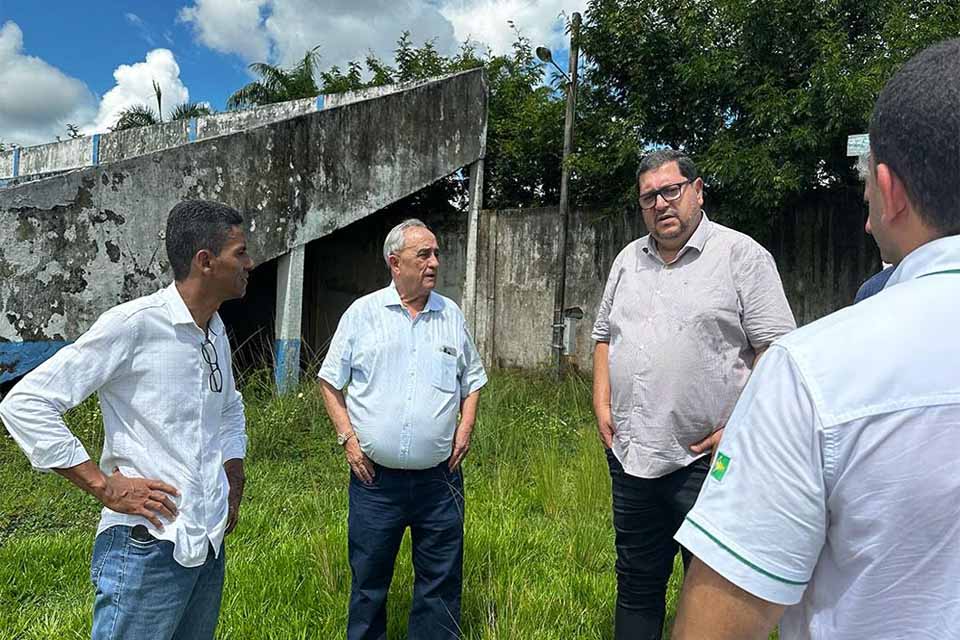 Prefeito Paulo da Remap comemora investimentos do Supermercado Irmãos Gonçalves em Machadinho