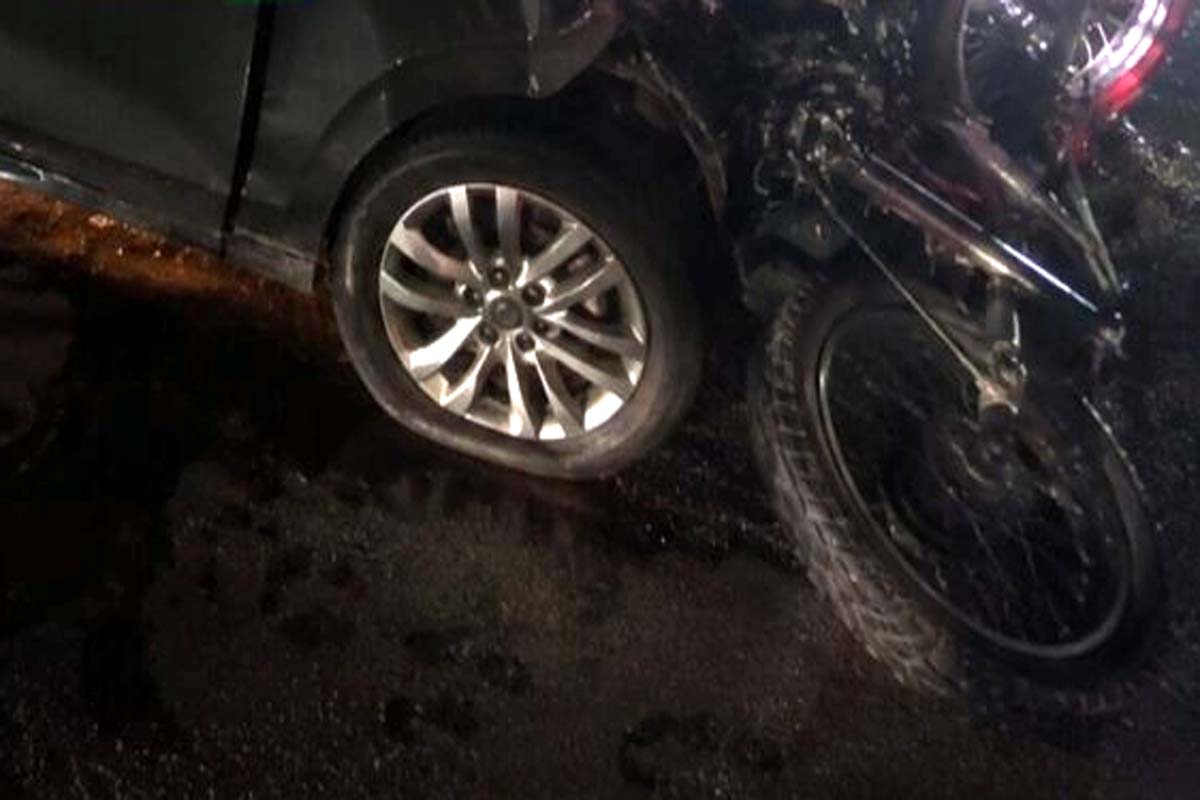 Colisão entre carro e moto deixa vítima gravemente ferida na BR-364 