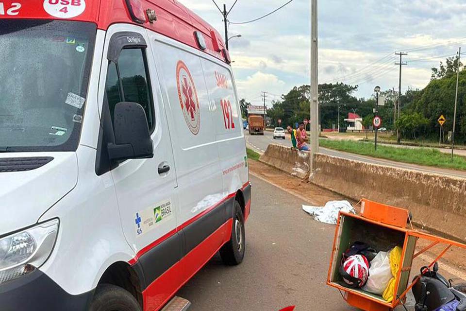 Motociclista morre em grave acidente na BR-364 e esposa é socorrida