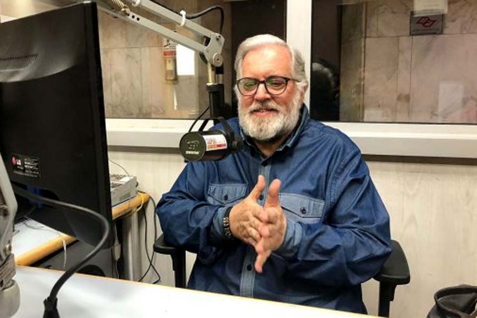 Leão Lobo diz que Márcia Goldschmidt fez macumba para ele e revela detalhes