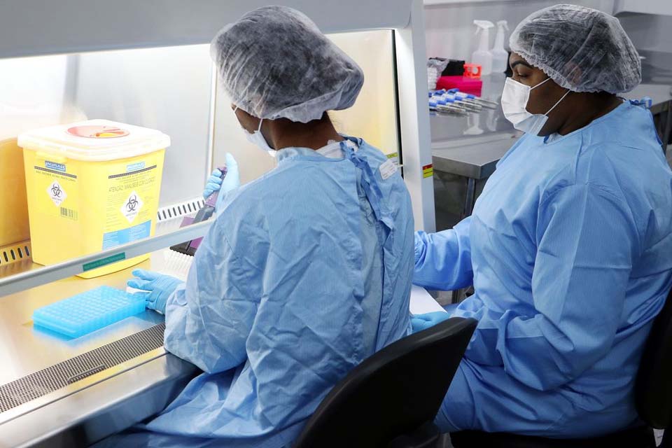 Fiocruz recomenda reavaliação da flexibilização no Amazonas