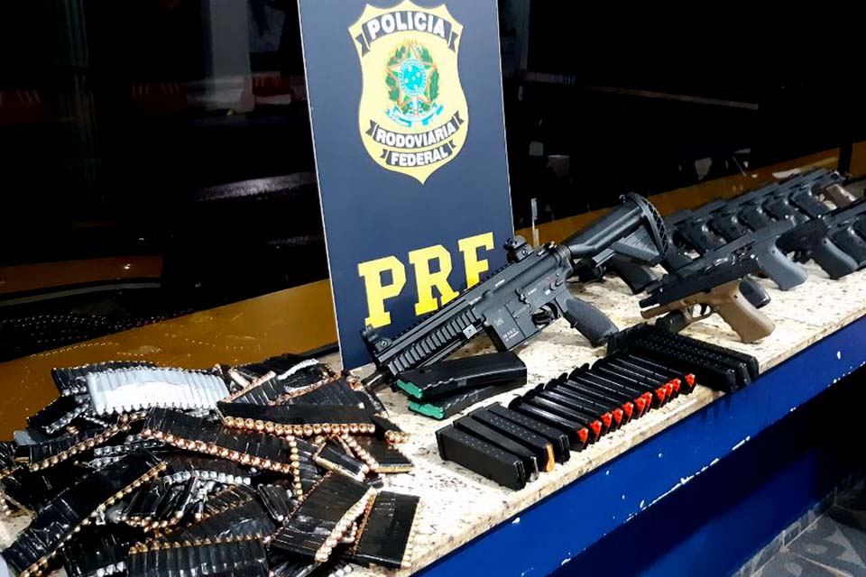 Polícia do Rio apreende média de uma arma por hora na última década