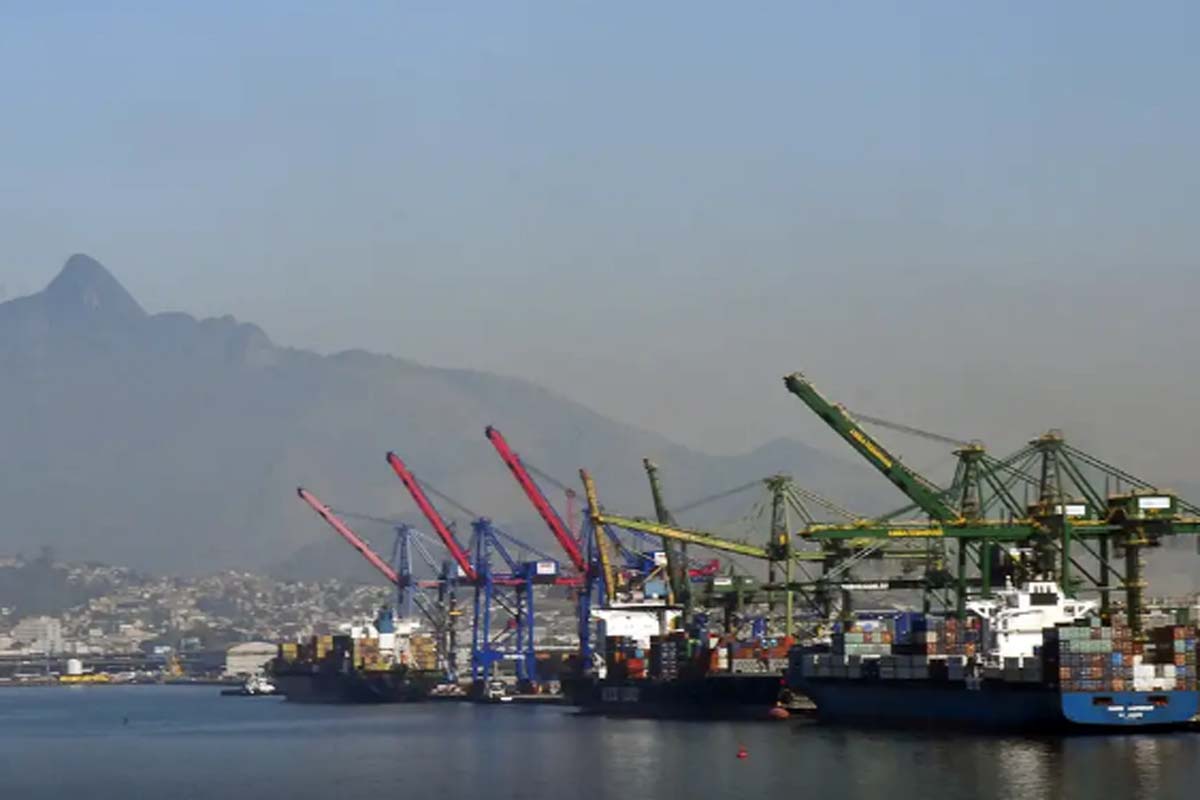 FMI prevê crescimento de 2,2% do PIB do Brasil em 2026