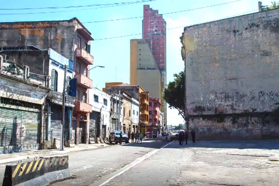 Suplicy pede investigação sobre sumiço de usuários da Cracolândia