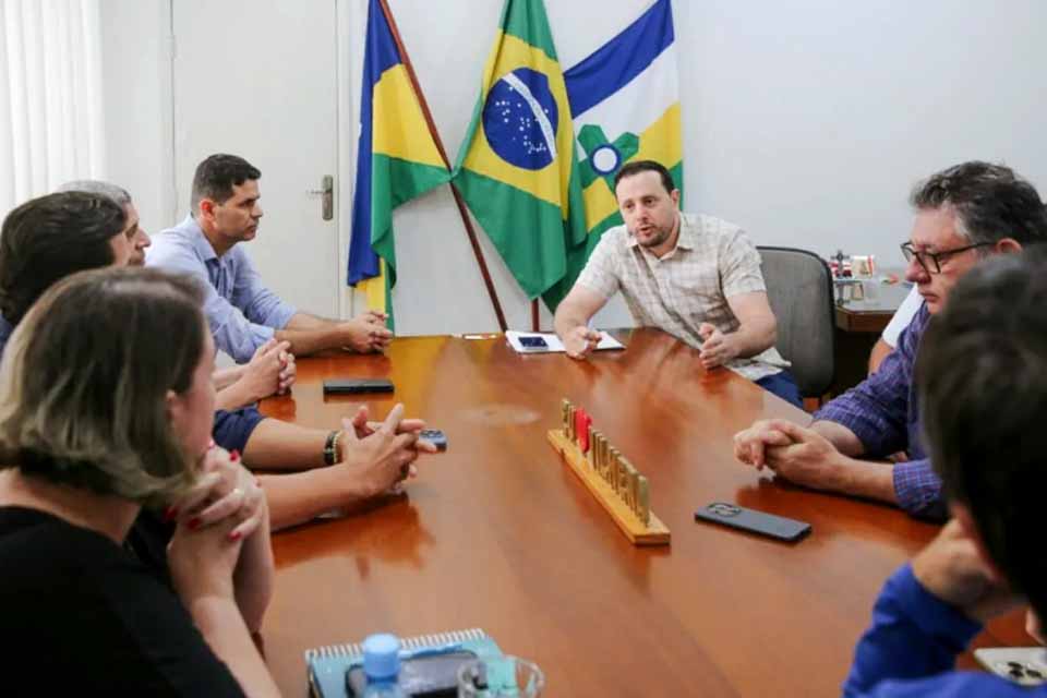 Município garante obras que dobrarão o tamanho das Escolas Nina Paul, Maria Celuir Duarte e Felipe Rocha
