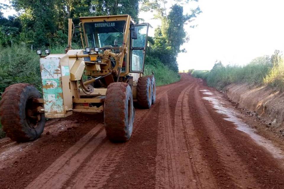 DER executa patrolamento da RO-135, que liga Alta Floresta do Oeste a Novo Horizonte do Oeste