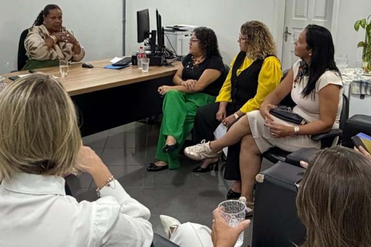 Elero recebe lideranças de Cacoal para alinhar cursos da grade de 2026