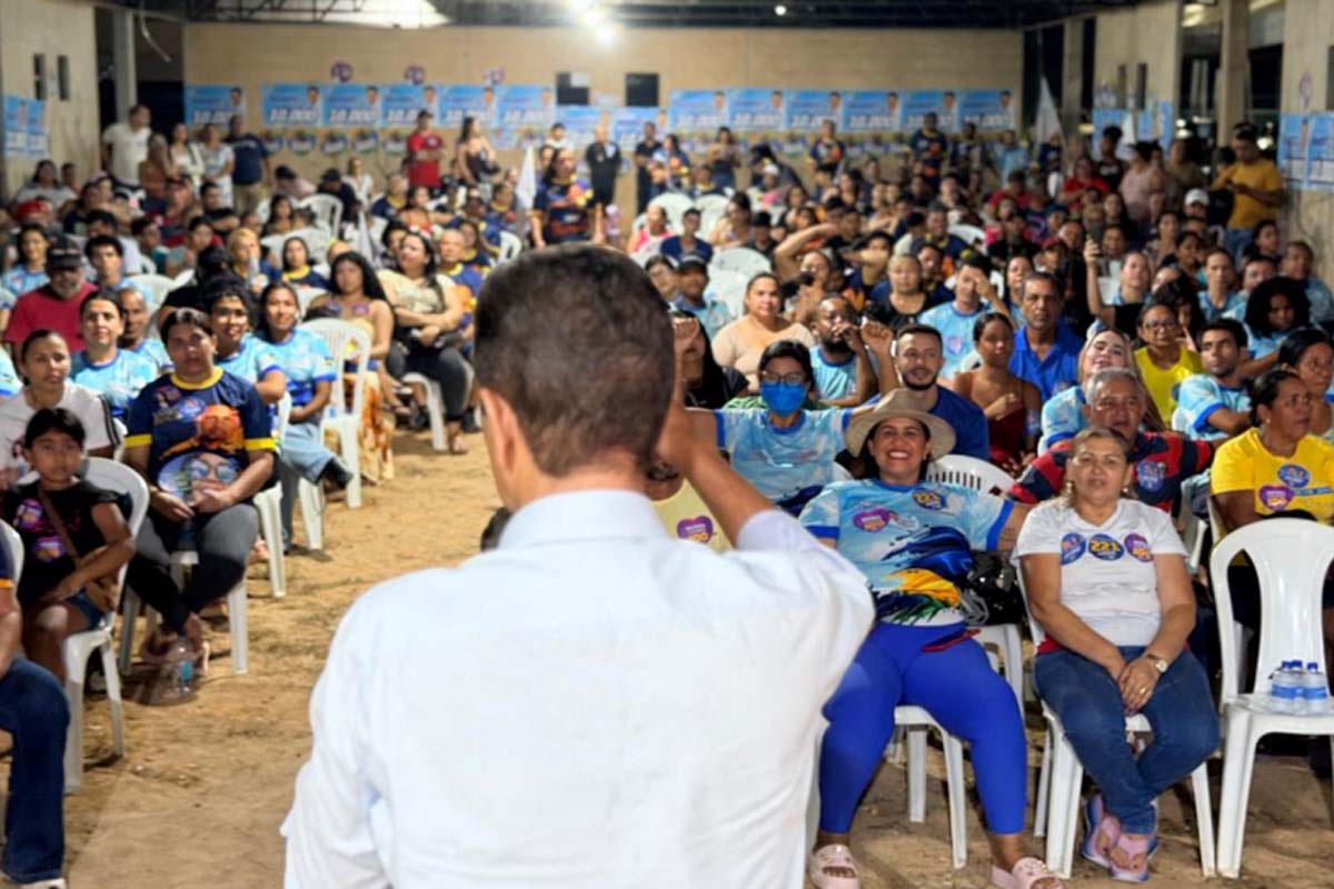 Mais de 600 pessoas participam de encontro com Dr. Benedito Alves no Orgulho do Madeira