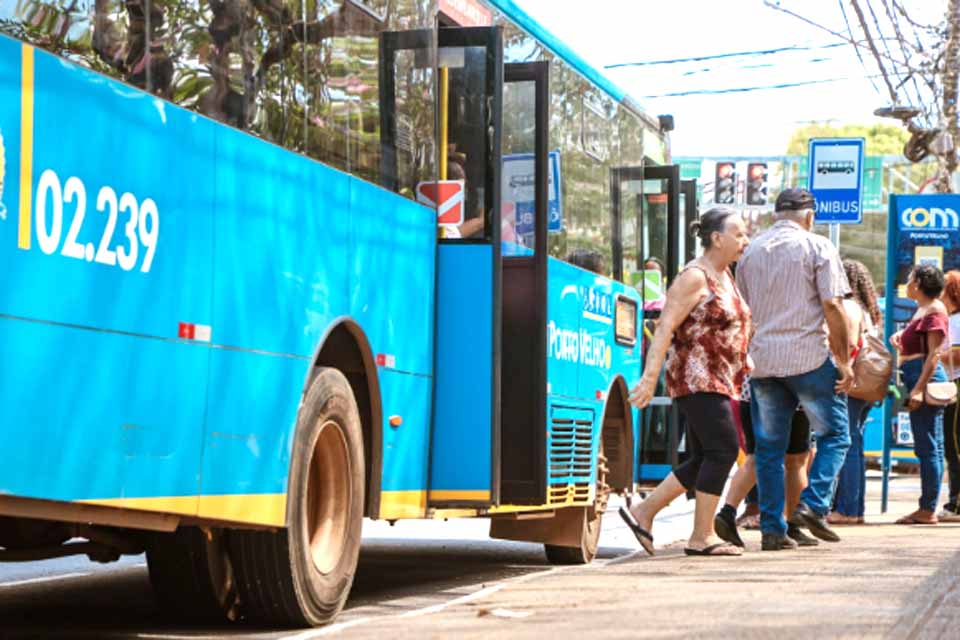 Semtran ajusta frota de ônibus durante recesso escolar e universitário; algumas linhas terão redução temporária na frota
