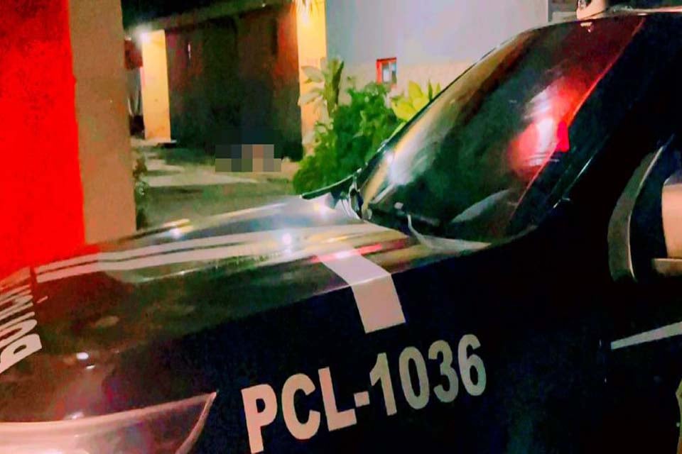 Homem é morto com várias facadas dentro de motel em Porto Velho