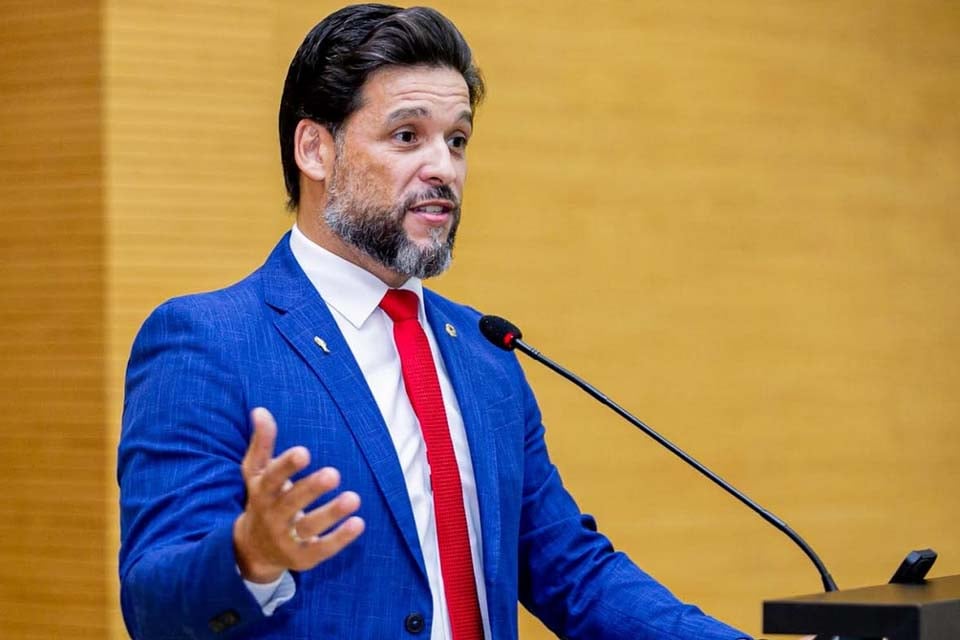 Delegado Camargo cobra medidas para reduzir fila de mamografias em Alto Alegre dos Parecis