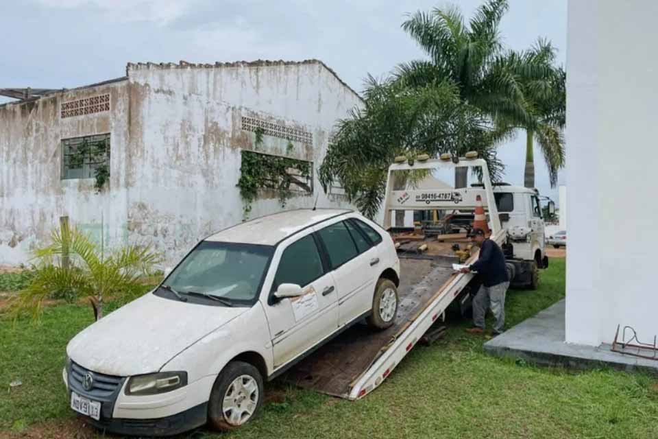 Leilão de bens inservíveis arrecada mais de R$ 260 mil para o Município 