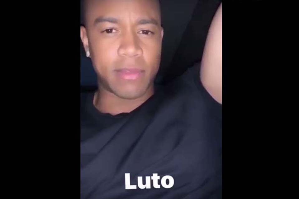 VÍDEO - Léo Santana fala sobre acidente que deixou 2 mortos