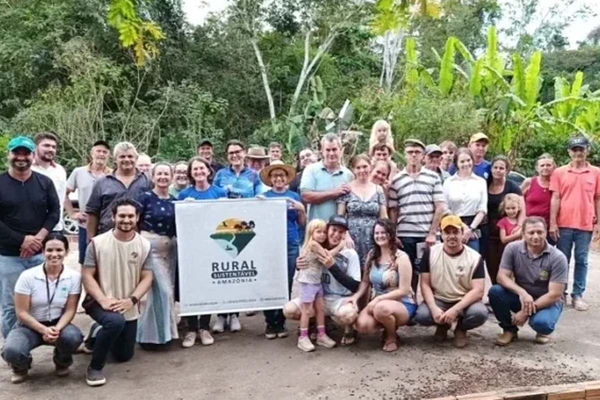 Dia de Campo da Rural Amazônia difunde agricultura sustentável e fortalece a cafeicultura 
