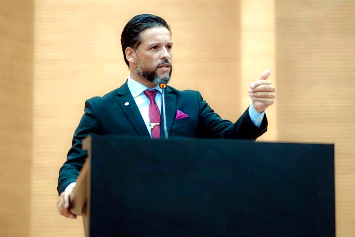 Delegado Camargo denuncia cobrança abusiva do pedágio e propõe abatimento no IPVA