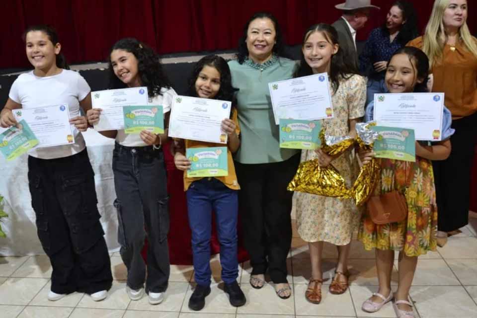  Prefeitura celebra avanço na alfabetização e investe na educação municipal