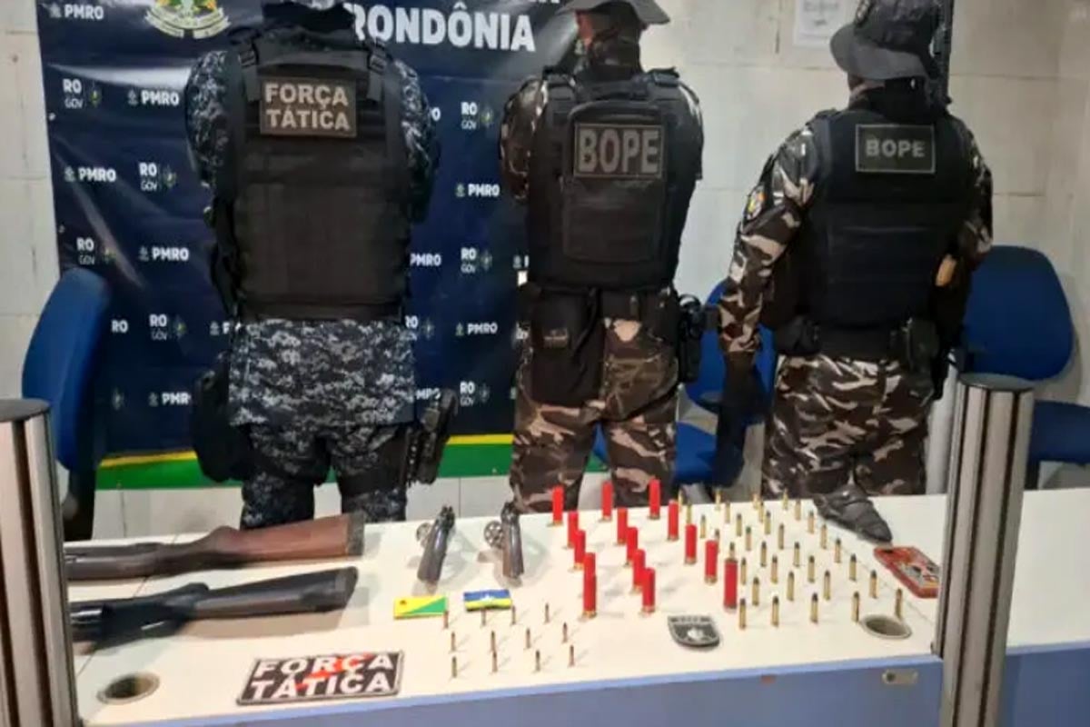 Homem é preso com quatro armas de fogo durante operação 