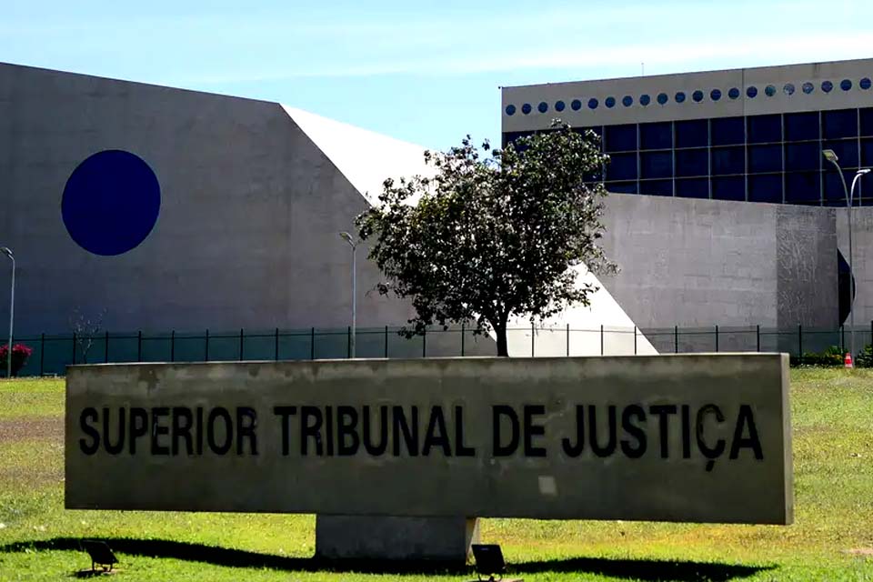 STJ marca depoimento de mulheres que acusam ministro Buzzi de assédio