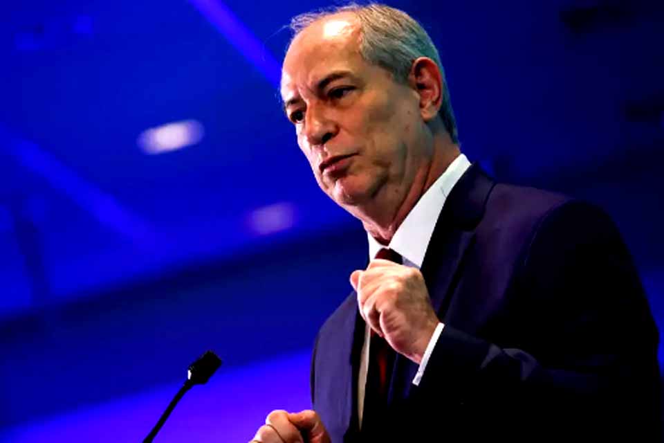Justiça Eleitoral do Ceará nega pedido de prisão de Ciro Gomes