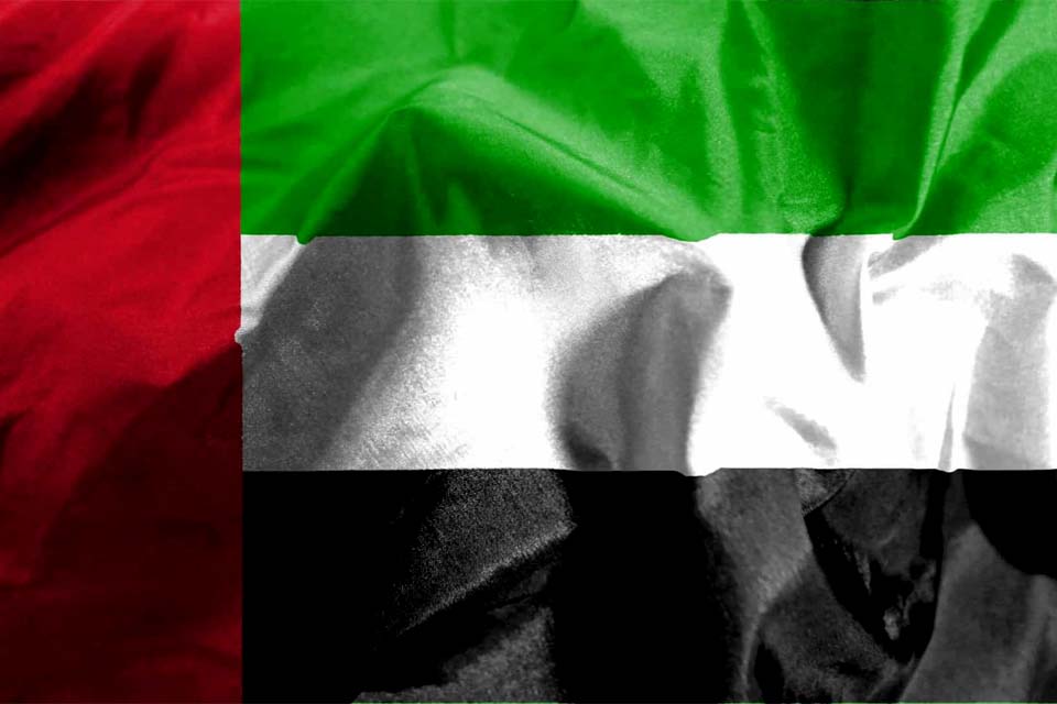 Emirados Árabes Unidos acabam formalmente com boicote a Israel