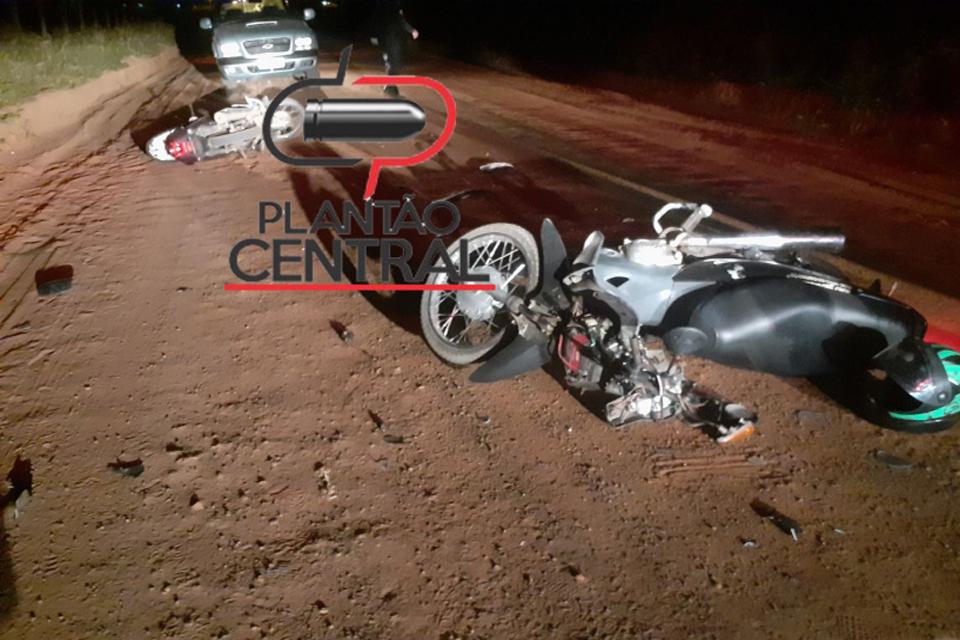 Três mulheres ficam lesionas após colisão de motonetas 