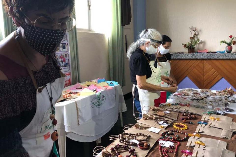 Agevisa retoma agenda para exposição de biojóias produzidas por pessoas com história de Hanseníase