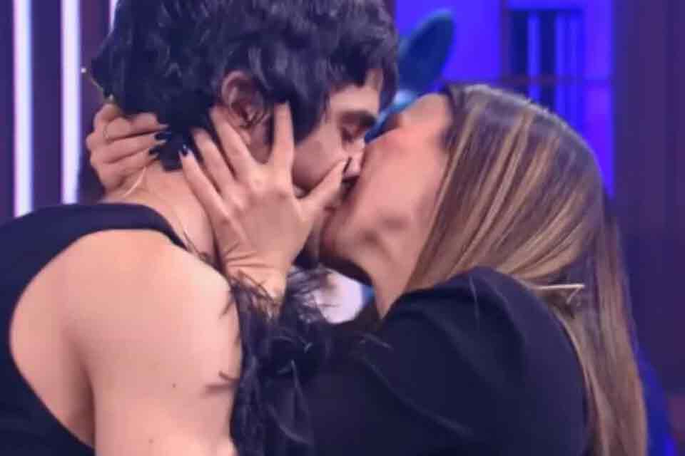 Tatá Werneck se reconcilia com Fiuk no Lady Night: “Fiquei bolada, mas voltei a gostar”