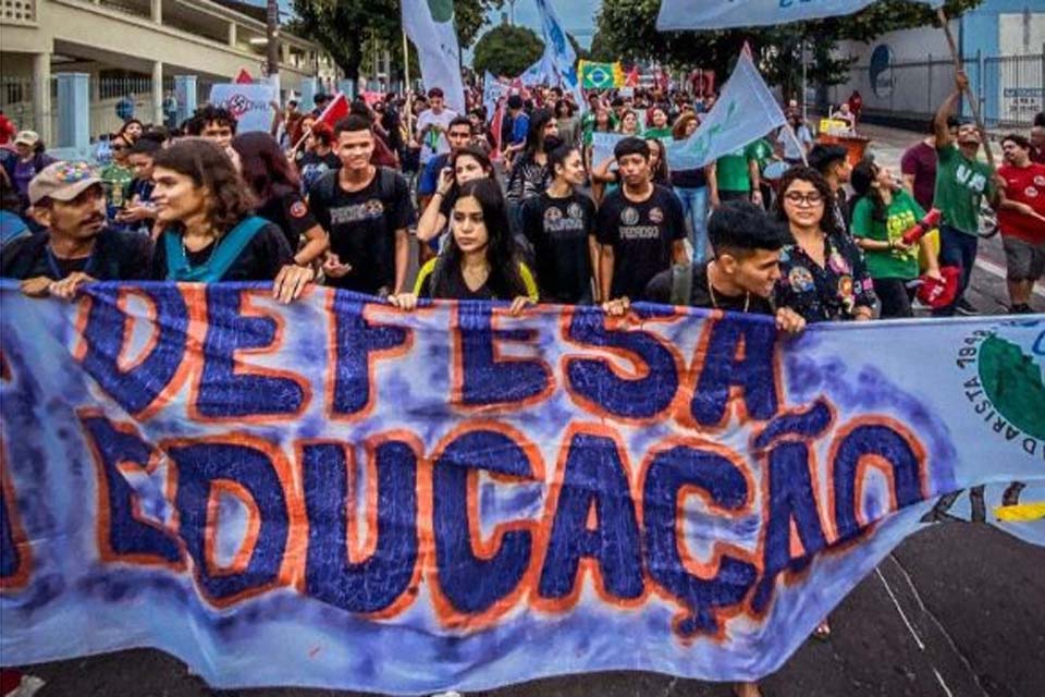 Posição da CNTE sobre as Portarias MEC nº 397 (revogada pela Portaria 408) e nº 399, de 2023