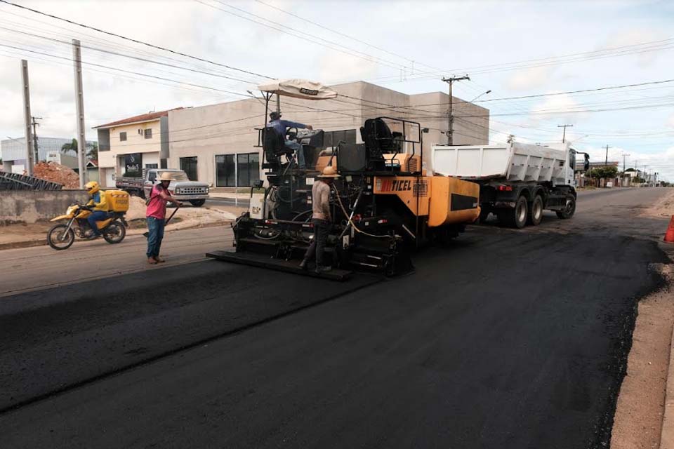 Prefeitura de Ji-Paraná inicia recapeamento da avenida Maringá