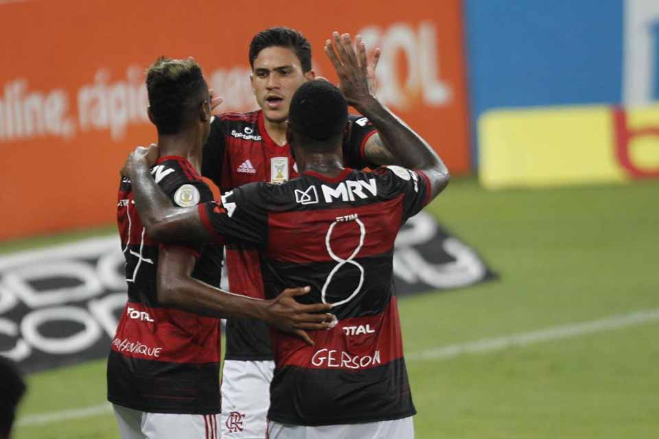 VÍDEO - Pedro marca 2 e Flamengo vence o Goiás de virada | Gols e Melhores Momentos