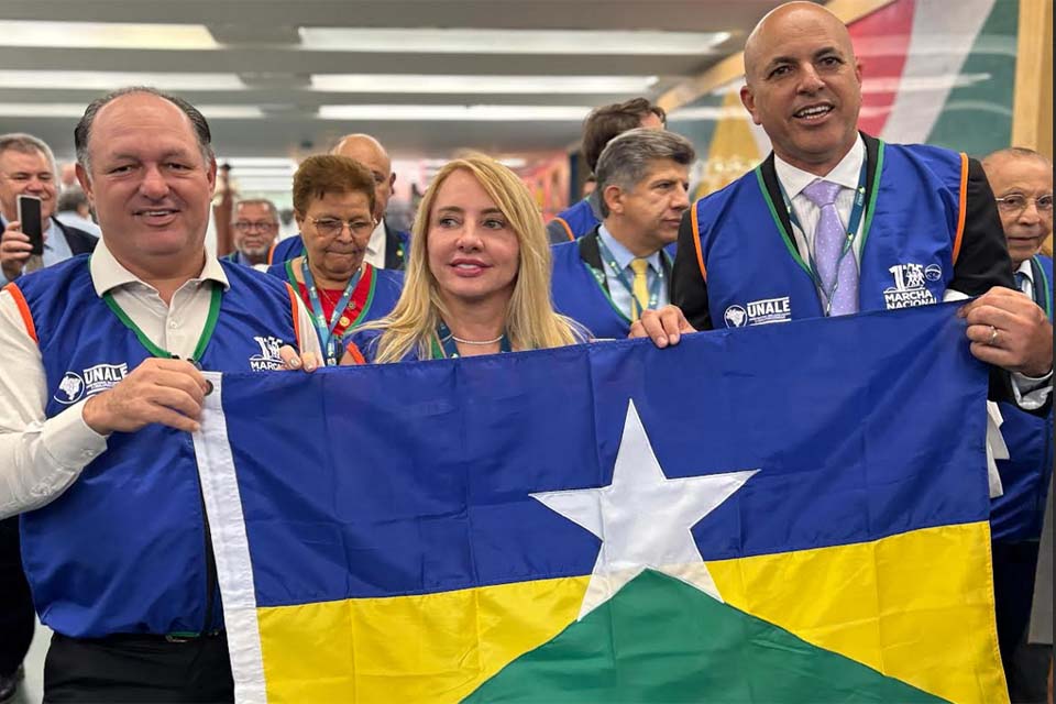 Deputado Pedro Fernandes participa da 1ª Marcha Nacional dos Deputados Estaduais em Brasília