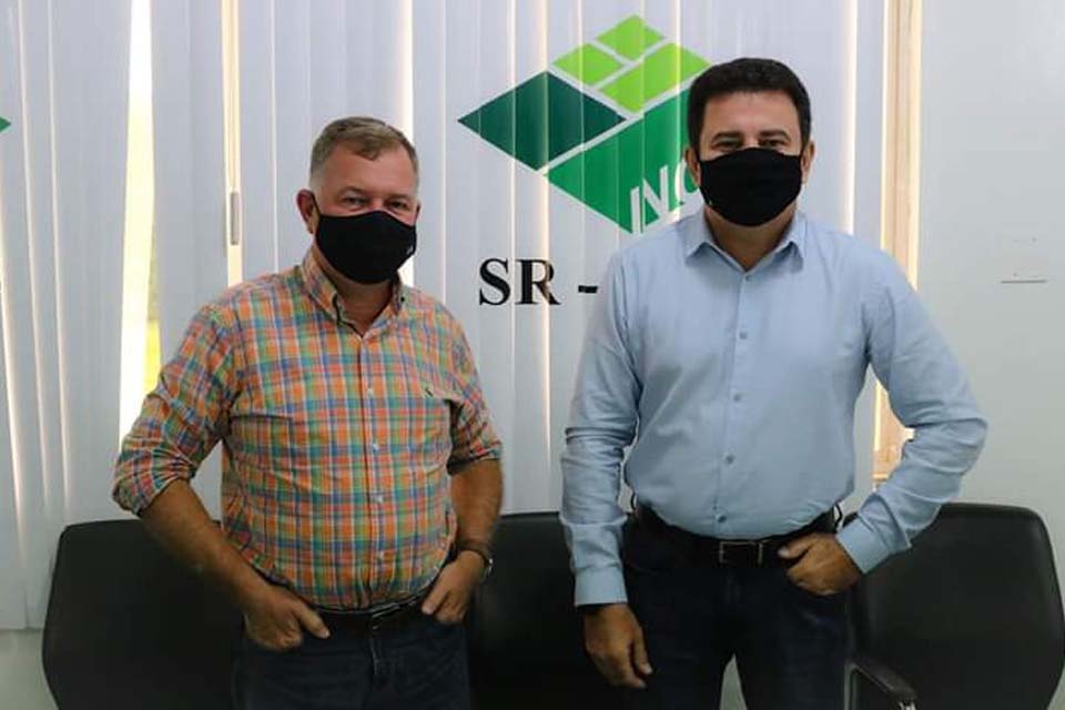 Incra avança na Regularização Fundiária, Mosquini anuncia Ministra da Agricultura Tereza Cristina para entrega de 13 mil documentos em Rondônia