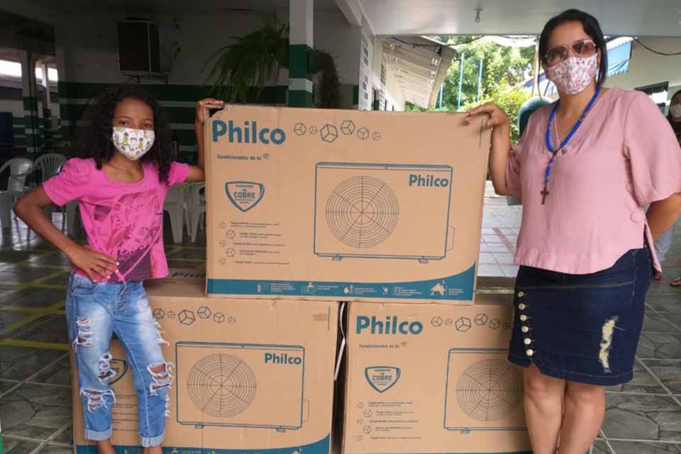 Senador viabiliza R$ 1,5 milhão para beneficiar educação de Ariquemes